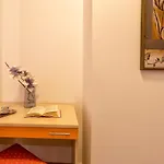 Karol Αλγκέρο