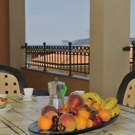 卡洛尔之家沃卡泽酒店 公寓式酒店 3*