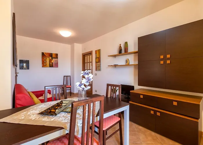 卡洛尔之家沃卡泽酒店 公寓式酒店 3*