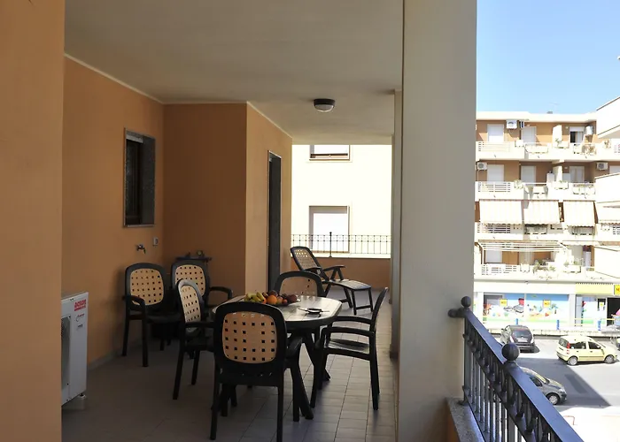 卡洛尔之家沃卡泽酒店 3*