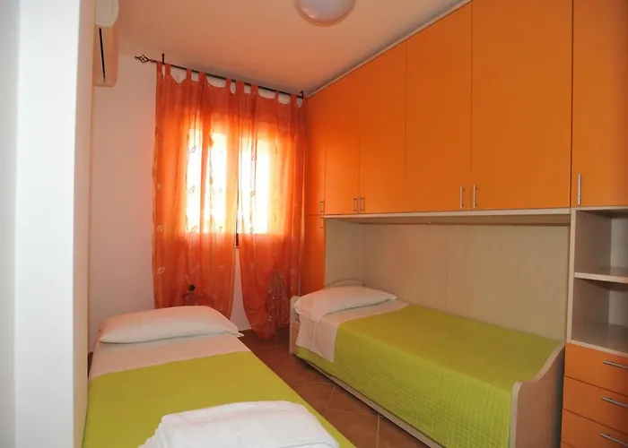 卡洛尔之家沃卡泽酒店 阿尔盖罗