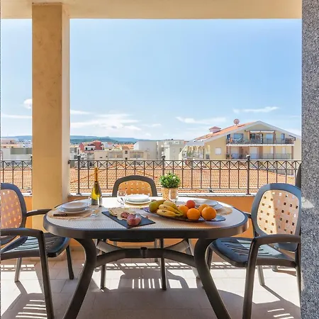 Karol Lejlighedshotel 3*